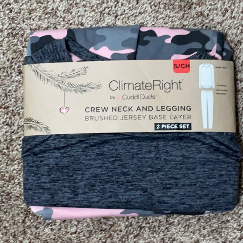 New with tags pink and gray camo PJs